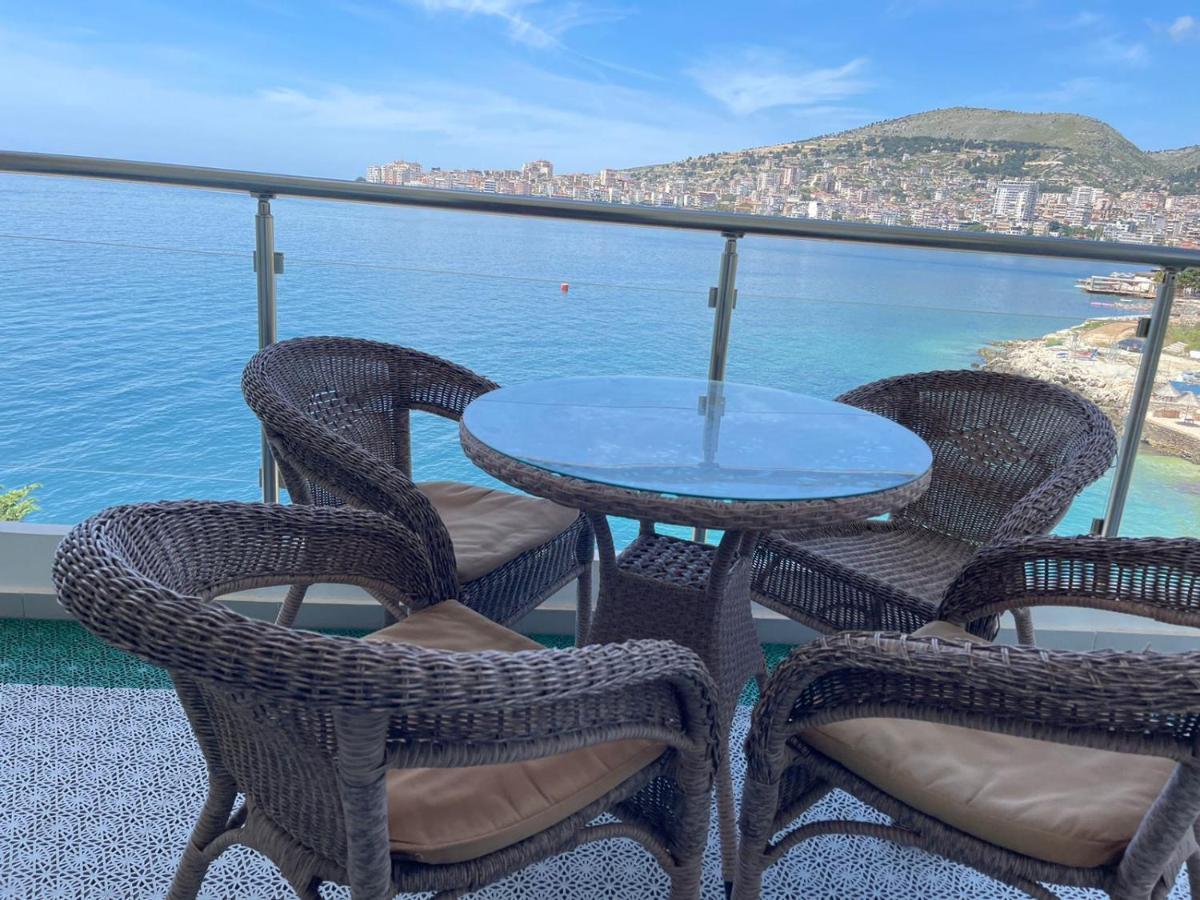 1-Stunning Sea View Apartments! Sarandë Buitenkant foto