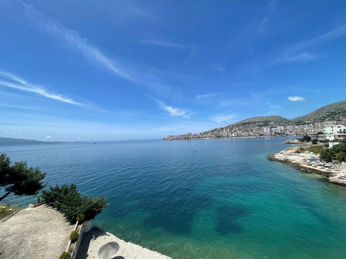 1-Stunning Sea View Apartments! Sarandë Buitenkant foto