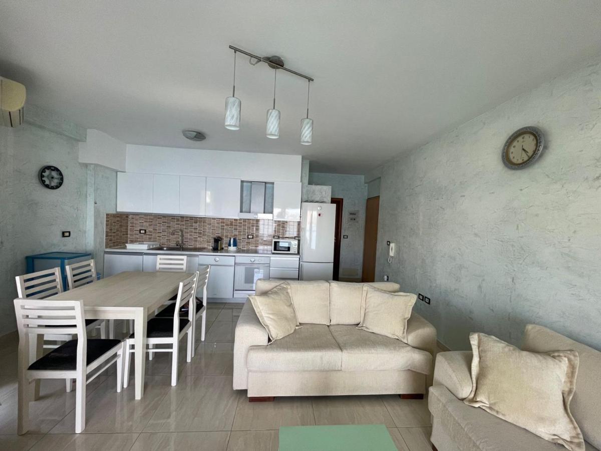 1-Stunning Sea View Apartments! Sarandë Buitenkant foto