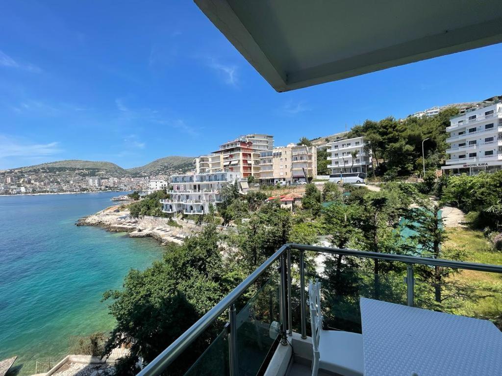 1-Stunning Sea View Apartments! Sarandë Buitenkant foto