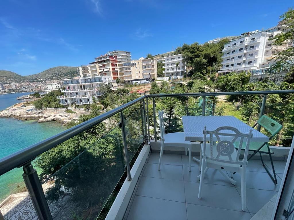 1-Stunning Sea View Apartments! Sarandë Buitenkant foto